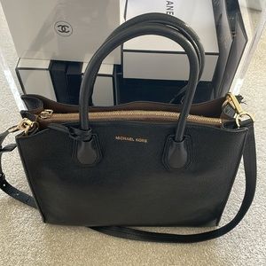 Michael Kors black mercer bag
